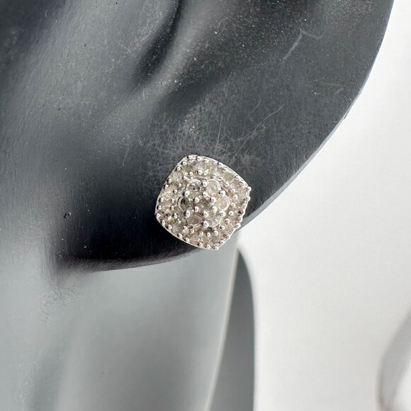 Beautiful Natural 1/4 ct Cushion Cut Diamond Stud Earrings - Picture 3 of 10